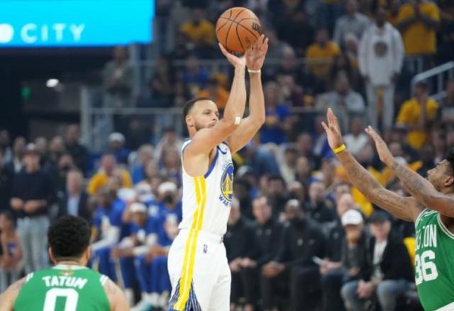 星空体育-总决赛二番战勇士不容有失 他们将如何改变调整？